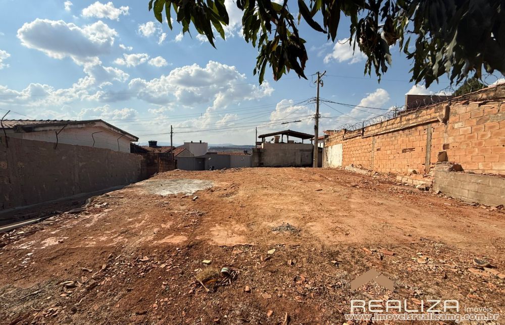 Lote/Terreno a venda em Pará de Minas