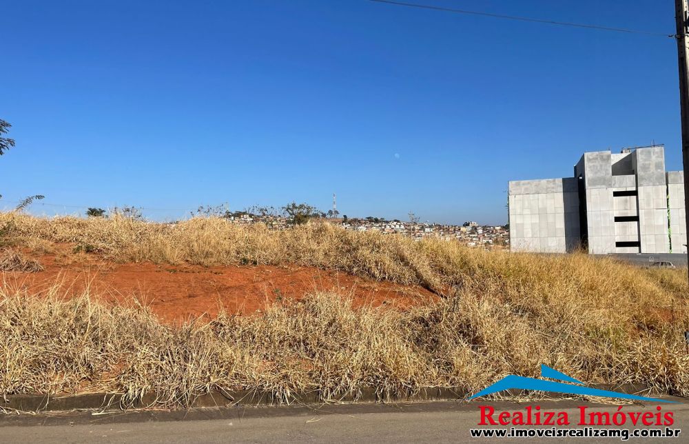 Lote/Terreno a venda em Pará de Minas