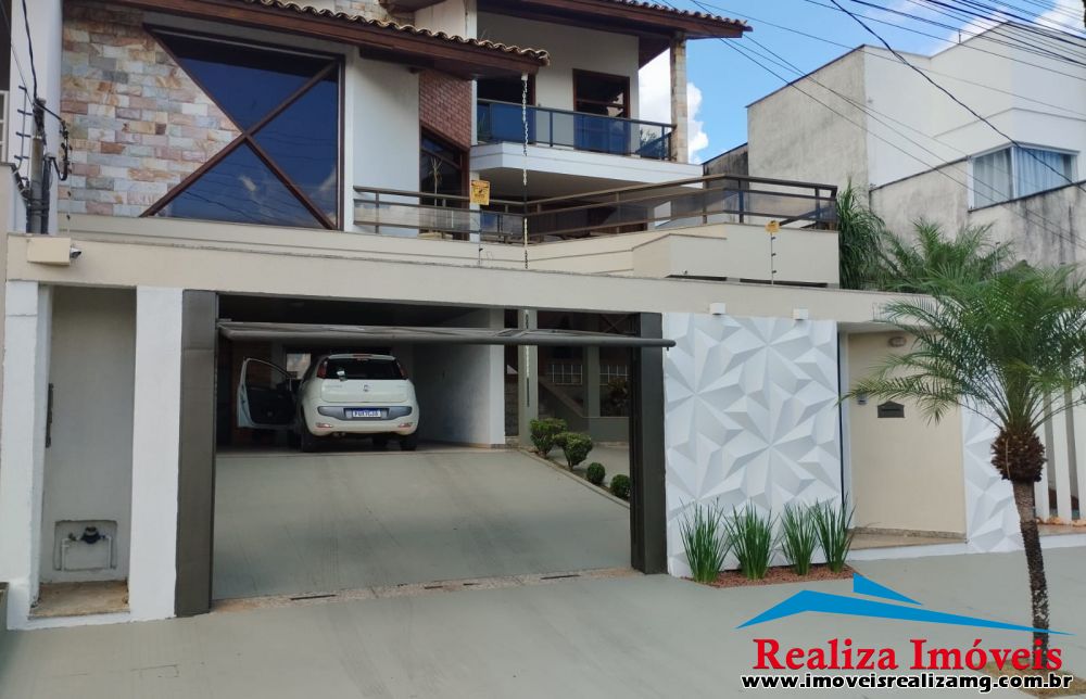 Casa a venda em Pará de Minas