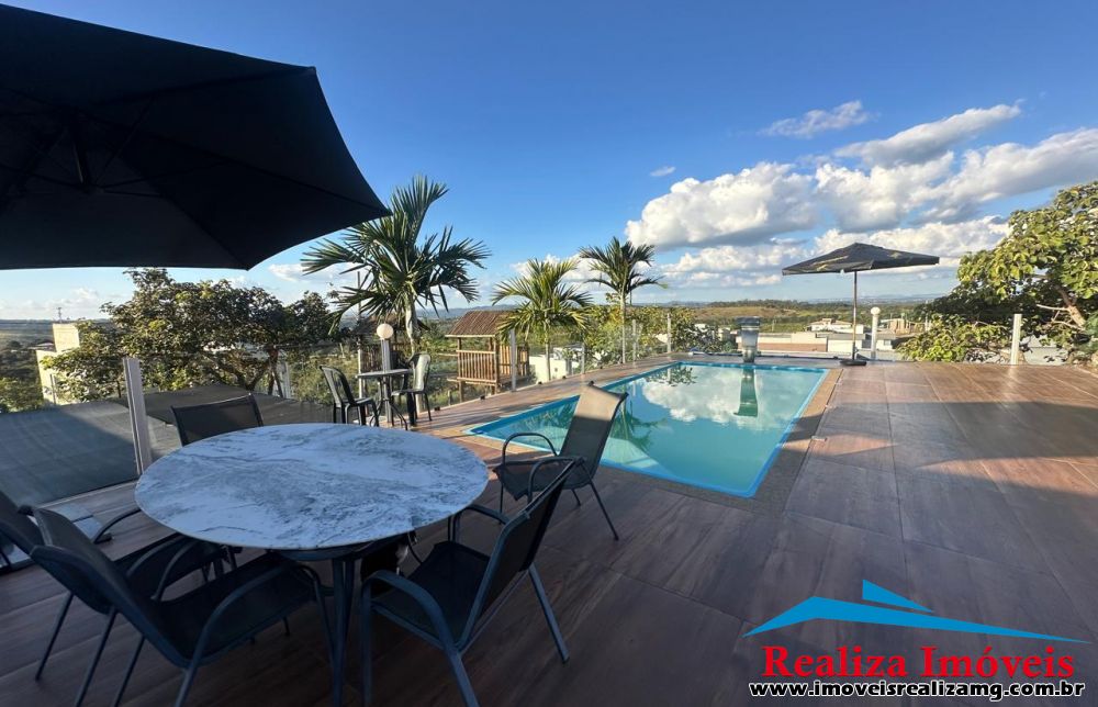 Casa a venda em Mateus Leme