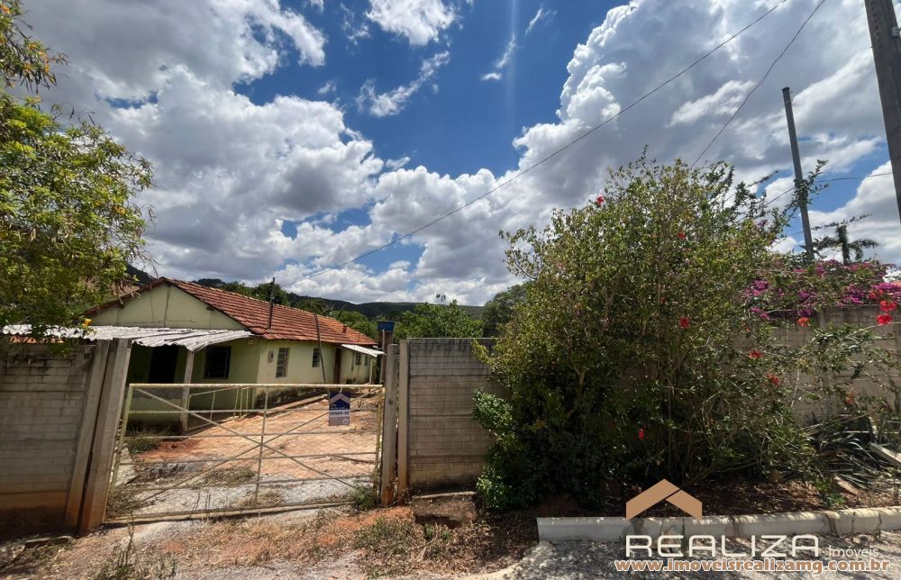 Lote/Terreno a venda em Onça de Pitangui