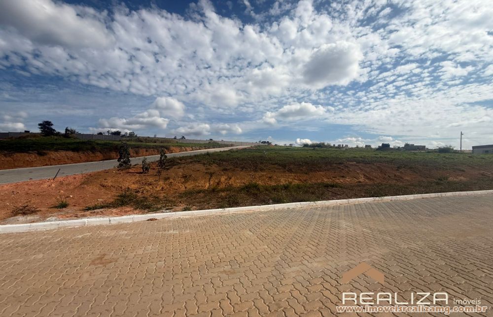 Lote/Terreno a venda em Pará de Minas