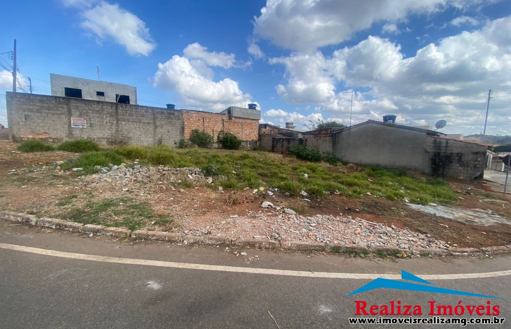 Lote/Terreno a venda em Pará de Minas